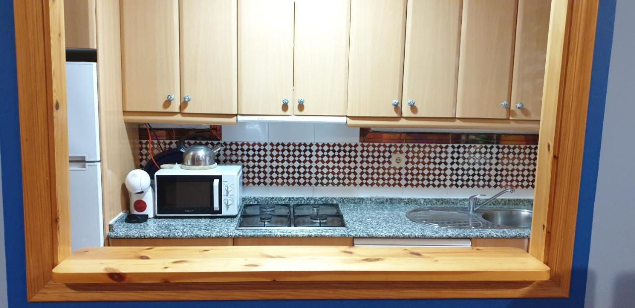 Apartamento Atlanterra Playa Primera Linea Захара де лос Атунес Екстериор снимка
